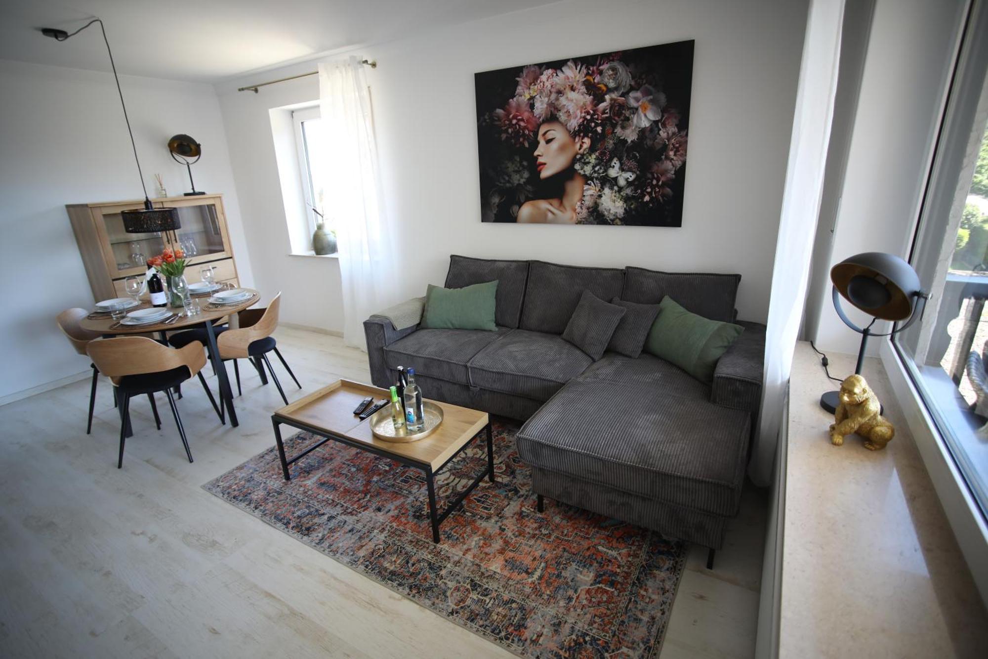 Apartament Zentral - Gemuetlich - Kueche - Balkon - Garage Bad Lippspringe Zewnętrze zdjęcie