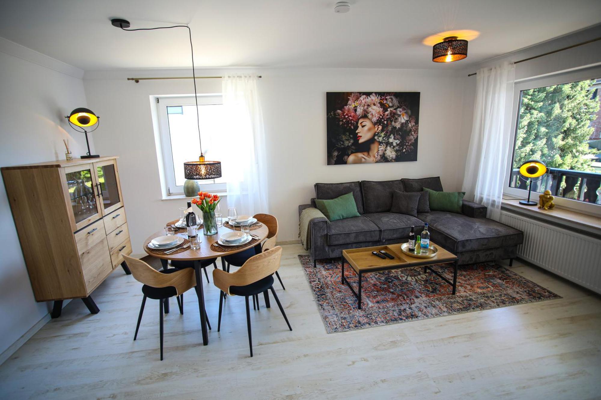 Apartament Zentral - Gemuetlich - Kueche - Balkon - Garage Bad Lippspringe Zewnętrze zdjęcie